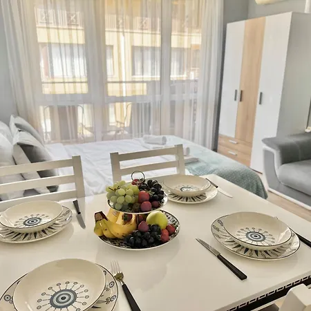 Sea Breeze With Balcony 250 Metres For The Sveti Vlas