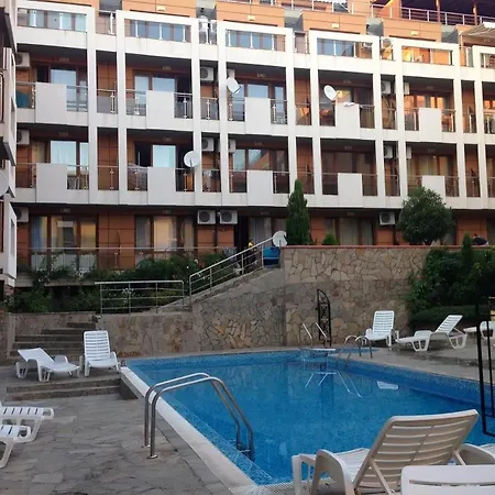 Apartmán Sea Breeze With Balcony 250 Metres For The Sveti Vlas
